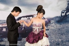 婚片调色，Photoshop打造清晰古典中性色的外景婚纱照片